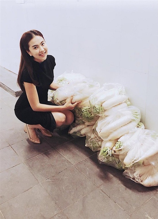 Hồ Ngọc Hà,Đỗ Mỹ Linh,Mai Ngọc,Mỹ Tâm,Hoài Linh