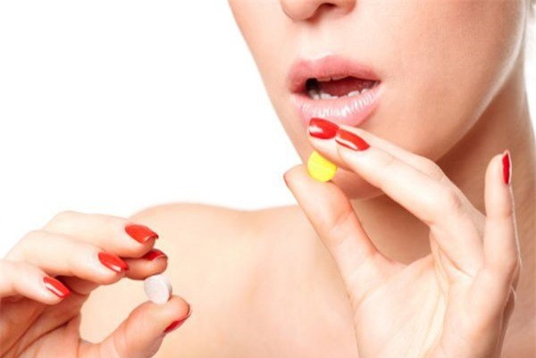 Đây chính là những điều sẽ xảy ra nếu bạn uống nhiều hơn 2 lần thuốc tránh thai khẩn cấp mỗi tháng - Ảnh 1.