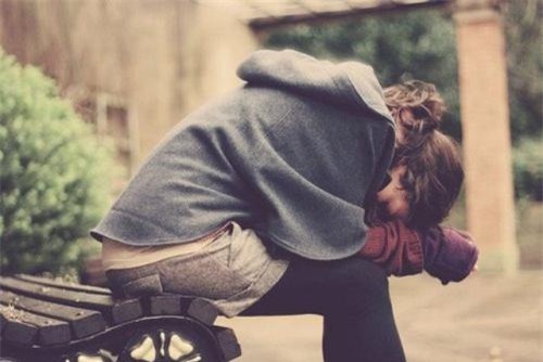 ke thu 3 dang thuong co nao cung khong bang nguoi phu nu bi phan boi trong cuoc - 2