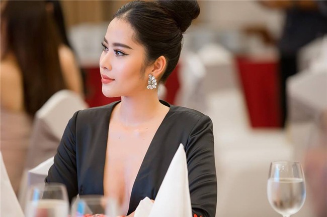 Nam Em,Trường Giang