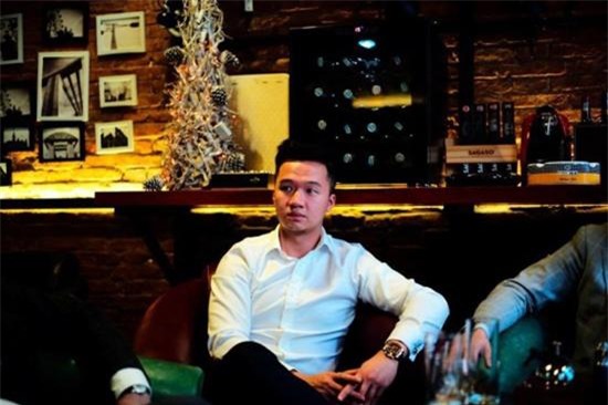 diem my 9x bay to thuong nho, cong khai hinh anh ve ban trai dai gia - 8