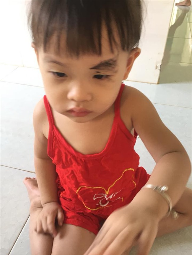 Minh chứng cho thấy: Nếu bọn trẻ bỗng dưng im ắng, thì chắc hẳn chúng đang phá cái gì đó rồi - Ảnh 3.