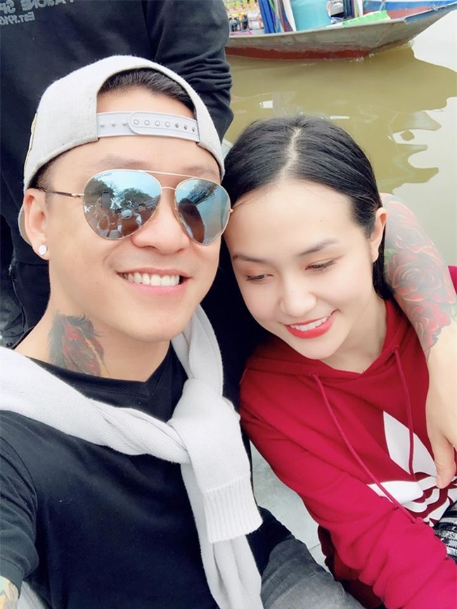 bat ngo voi hinh anh o nha cua anh chang xam tro duy manh, tuan hung hinh anh 10