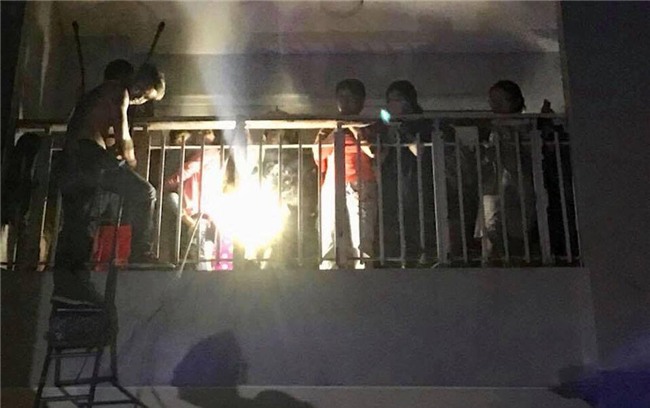 cháy lớn,cháy chung cư,chung cư Carina,Chung cư cao cấp,cháy lớn ở TP HCM