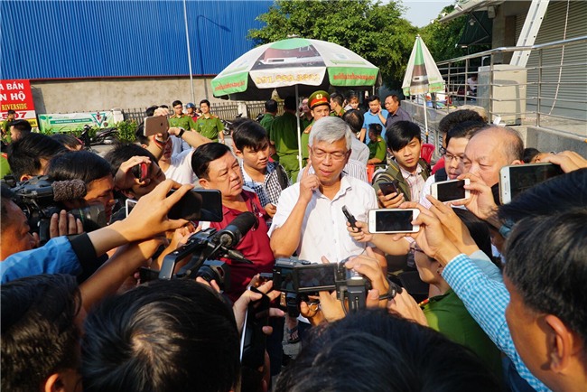 cháy lớn,cháy chung cư,chung cư Carina,Chung cư cao cấp,cháy lớn ở TP HCM