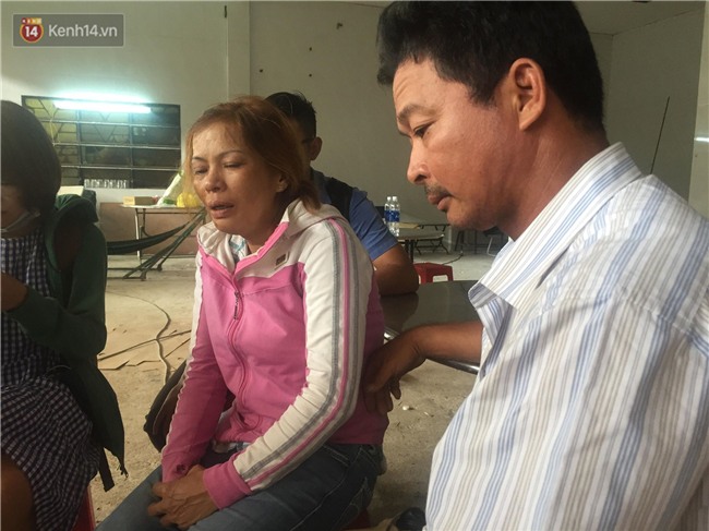 Xót xa khi chứng kiến cảnh tượng 3 quan tài đặt cạnh nhau sau khi bà ngoại, con gái và cháu gái 2 tuổi tử vong trong vụ cháy kinh hoàng - Ảnh 4.