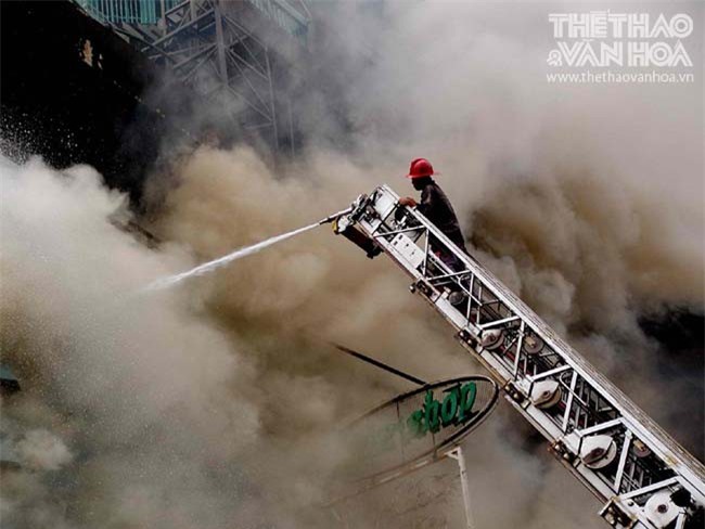 16 năm sau thảm họa ITC, người Sài Gòn lại bàng hoàng trước nỗi đau và mất mát quá lớn trong vụ cháy chung cư Carina - Ảnh 7.