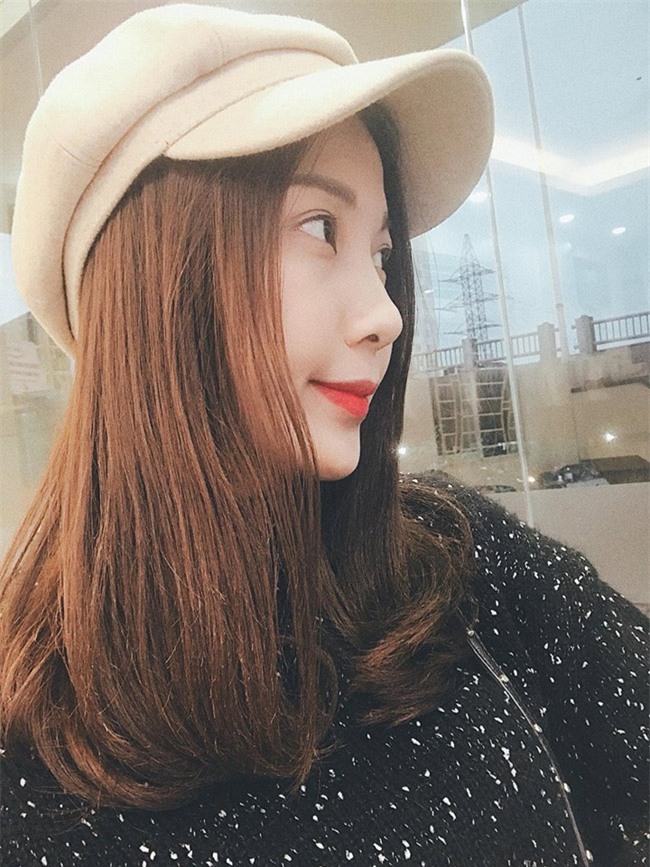 ve dep mon mon "vua thay da yeu" cua nu mc thoi tiet vtv hinh anh 18