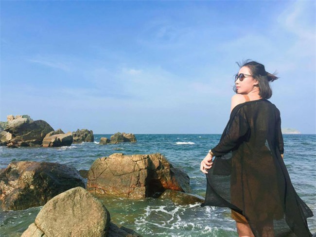 ve dep mon mon "vua thay da yeu" cua nu mc thoi tiet vtv hinh anh 20