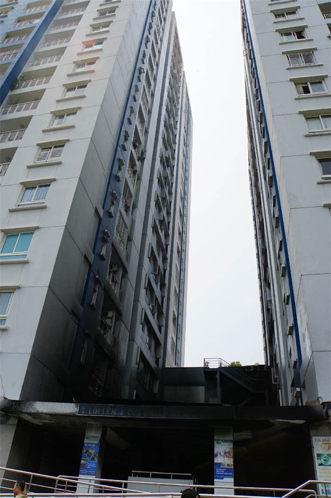 cháy lớn,cháy chung cư,chung cư Carina,Chung cư cao cấp,cháy lớn ở TP.HCM