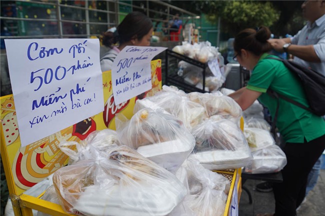 cháy lớn,cháy chung cư,chung cư Carina,Chung cư cao cấp,cháy lớn ở TP.HCM