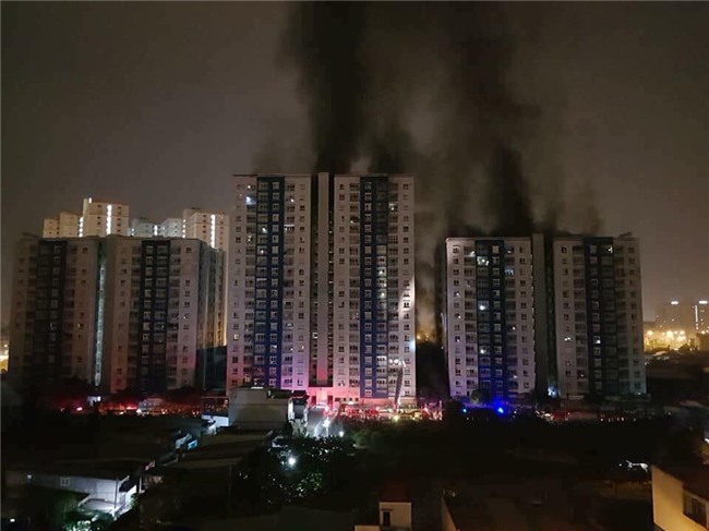 Điều ám ảnh y bác sĩ đêm cứu hộ cháy chung cư Carina Plaza