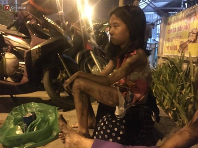 Nhìn lại toàn bộ diễn biến và những câu chuyện ám ảnh trong vụ cháy kinh hoàng ở chung cư Carina khiến 14 người thiệt mạng - Ảnh 3.