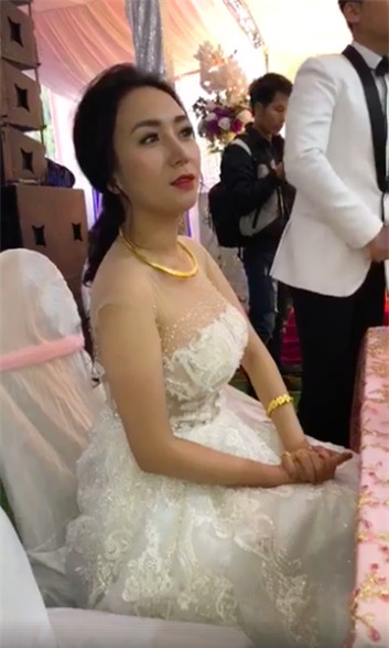 Những khoảnh khắc đẹp trong đám cưới của Khắc Việt và vợ DJ ở quê - Tin sao Viet - Tin tuc sao Viet - Scandal sao Viet - Tin tuc cua Sao - Tin cua Sao