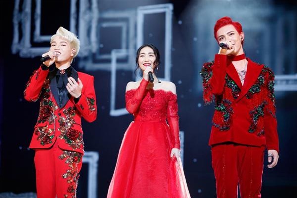 nhung co nang “nam lun” khuay dao showbiz viet voi gout an mac cuc chat - 6