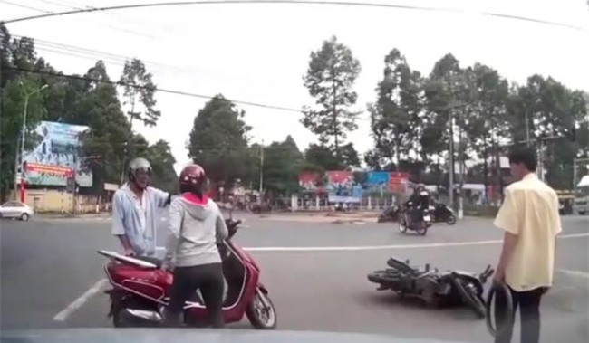 nu ninja cung tam bien “dang tap chay, tay lai yeu” sau lung khien bao nguoi ne phuc - 4