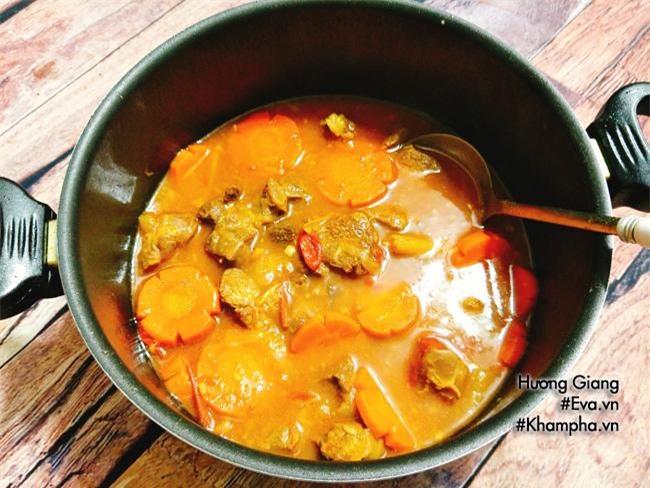 bo kho nuoc dua vua thom phuc lai mem ngon cu tuong dau bep nha hang nau ra - 6