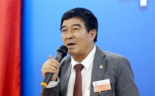 Phó Chủ tịch VFF Nguyễn Xuân Gụ: ‘Bầu Đức và tôi bị cô lập ở VFF’
