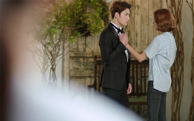 Băn khoăn về hành động vô tình trong lúc say của chồng vợ khám phá ra bí mật không ngờ - Ảnh 1.