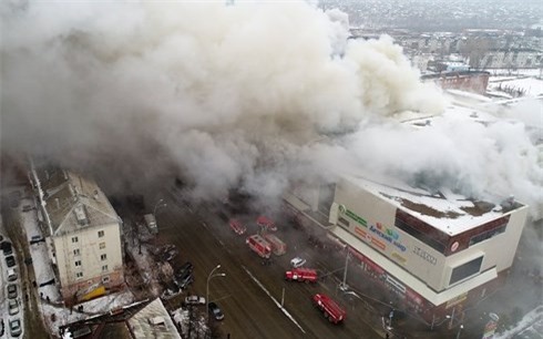 Vụ cháy trung tâm thương mại Nga: Tìm thấy 53 thi thể - Ảnh 1.