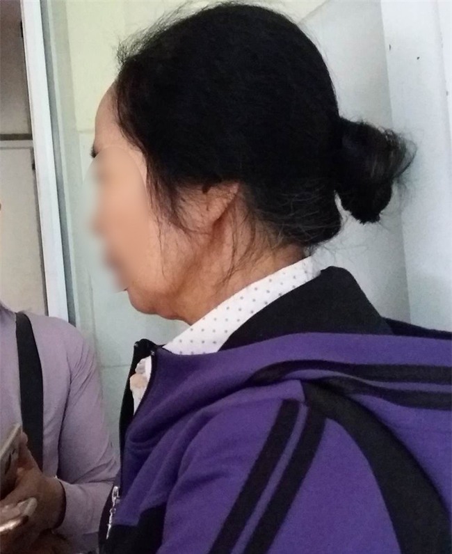 Người mẹ chồng vụ tạt axit khiến vợ nguy kịch: Tôi sốc, buồn… chỉ có thế thôi - Ảnh 1.