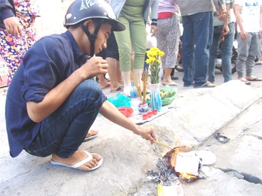 Vụ cháy chung cư:Quặn lòng đưa 3 người một gia đình về nơi an nghỉ