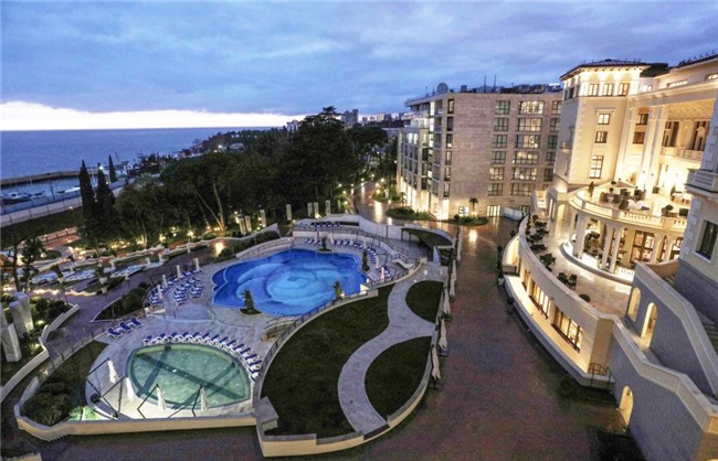 Cận cảnh khách sạn 5 sao, nơi Brazil đóng quân ở World Cup 2018 - Ảnh 2.