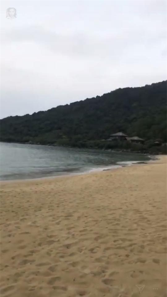 Giữa tin đồn kết hôn, Kim Lý hộ tống gia đình Hà Hồ đi nghỉ dưỡng - Ảnh 4.