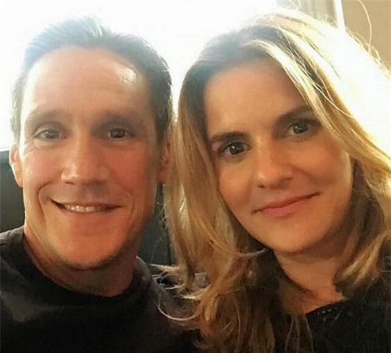 Nen duyen vo chong nho gui nham tin nhan hinh anh 1