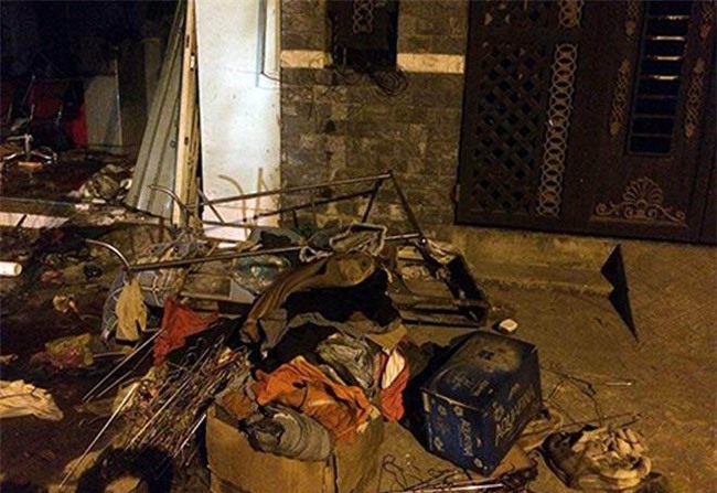 vo xinh dep cung chong cu chet chay trong tiem toc va bi kich tu cuoc tinh dut ganh - 2