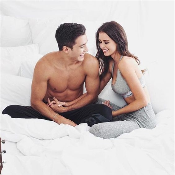 Muốn lúc nào cũng quấn nhau như sam thì đừng phạm 4 lỗi yêu ngớ ngẩn này nhé! - Ảnh 1.