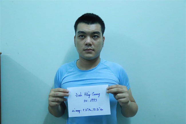 Nam thanh niên gọi hội bạn đâm chết người vì ghen tuông với bạn gái cũ - Ảnh 1.