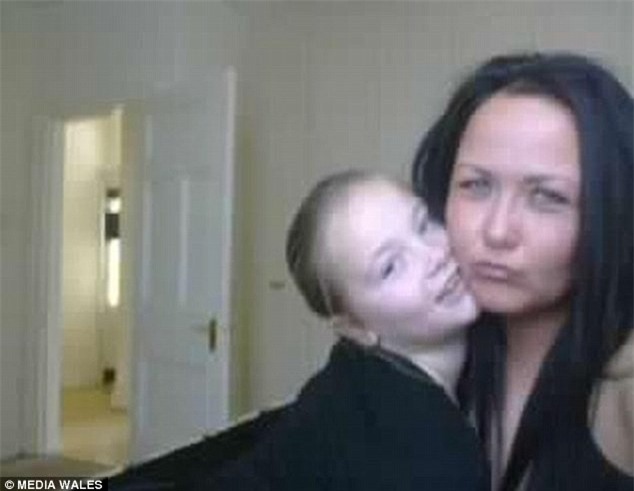 Sinh con sau tình một đêm, 15 năm sau đứa bé nằng nặc đòi biết cha là ai khiến người mẹ bối rối - Ảnh 4.