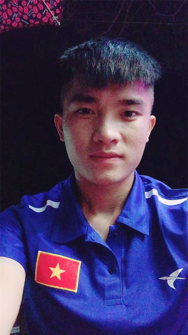 Đội trưởng U19 SLNA “gây bão” vì quá giống Công Vinh - 7