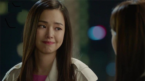 Bưng bát cháo nóng đứng ngoài cửa mà tôi hụt hẫng vì nghe được lời chị dâu nói với bạn - Ảnh 1.