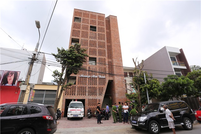 Gã trai sát hại người tình là nữ nhân viên massage ở Đà Nẵng là một tay sát gái có máu cuồng ghen - Ảnh 2.