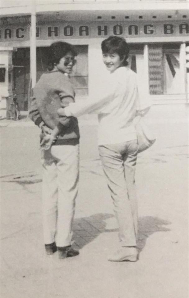 Loạt ảnh thời trẻ của diễn viên hài Minh Vượng: Vóc dáng mảnh mai, ăn mặc sexy - Ảnh 10.