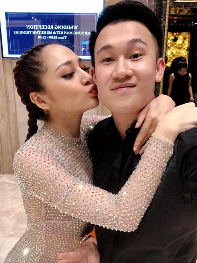 Chiếc đầm quốc dân là đây: Hương Giang mang đi thi, Hòa Minzy đặt may lại và giờ đến HHen Niê mặc - Ảnh 8.