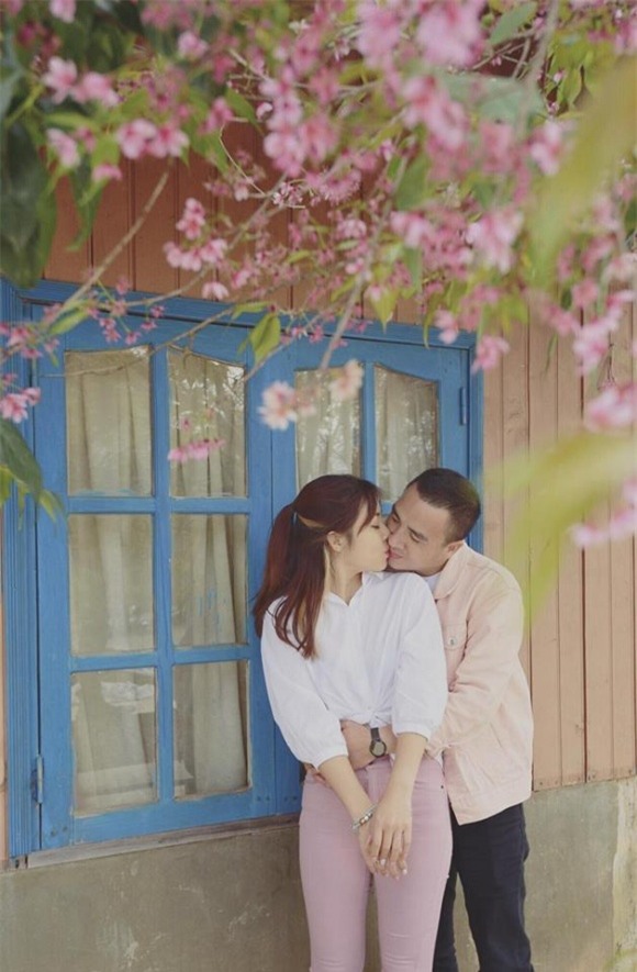 Nguyễn Hoàng Linh , BTV Nguyễn Hoàng Linh và bạn trai, sao Việt