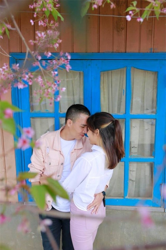 Nguyễn Hoàng Linh , BTV Nguyễn Hoàng Linh và bạn trai, sao Việt