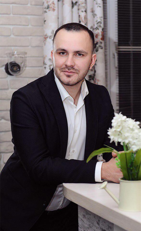 Nhờ xem những bức ảnh chồng likes trên Instagram, chị vợ bắt quả tàng chồng mình nuôi bồ nhí - Ảnh 2.