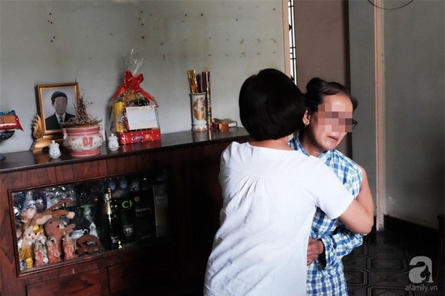 Người mẹ Vĩnh Long bị ngăn cấm tổ chức tang lễ con trai, bỏ nhà đi biệt xứ vì nỗi oan “bán tạng con kiếm tiền” - Ảnh 1.