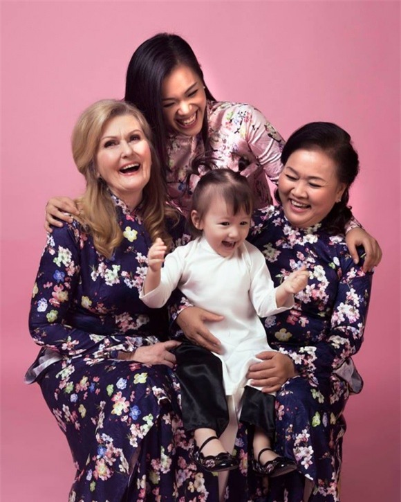 Phương Vy idol, mẹ chồng Phương Vy idol, sao Việt