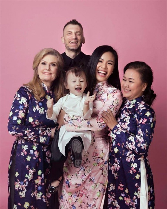 Phương Vy idol, mẹ chồng Phương Vy idol, sao Việt