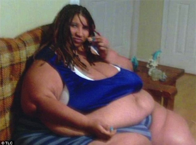 Nỗi đau của cô gái 290kg kiếm sống bằng cách ngồi ăn trước internet: từng bị cha dượng xâm hại, chồng cũ bạo hành - Ảnh 5.