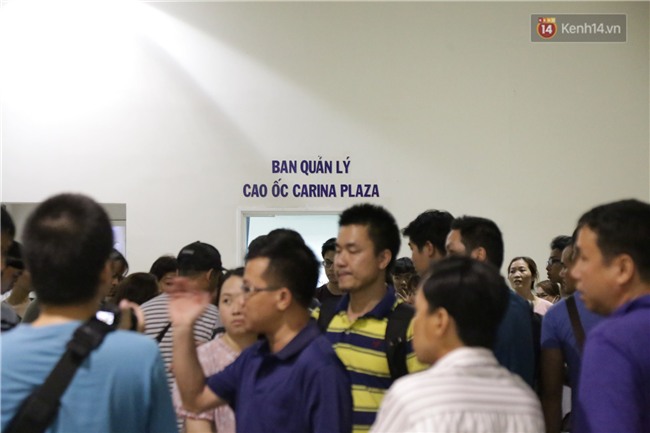 Chủ đầu tư tiếp tục “mất tích”, cư dân chung cư Carina “kêu cứu” lãnh đạo TP.HCM sau vụ cháy 13 người chết - Ảnh 2.