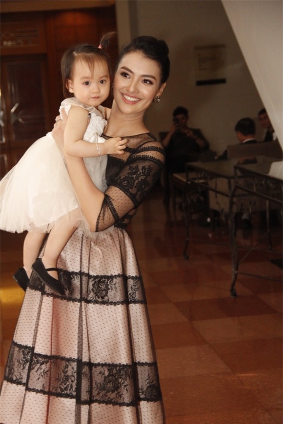 đám cưới khắc việt, khắc việt, ảnh cưới khắc việt