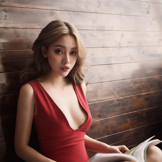 ban gai cu xinh nhu mong, goi cam cua le hieu di thi hoa hau hinh anh 1