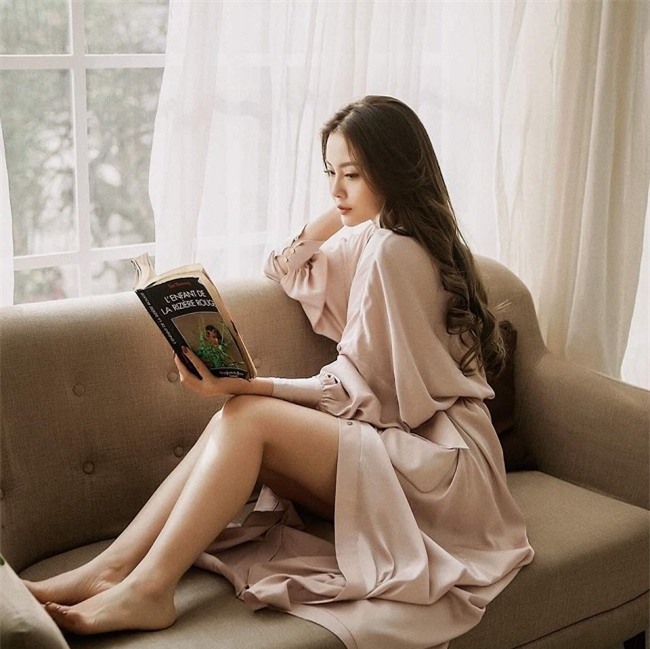 ban gai cu xinh nhu mong, goi cam cua le hieu di thi hoa hau hinh anh 17