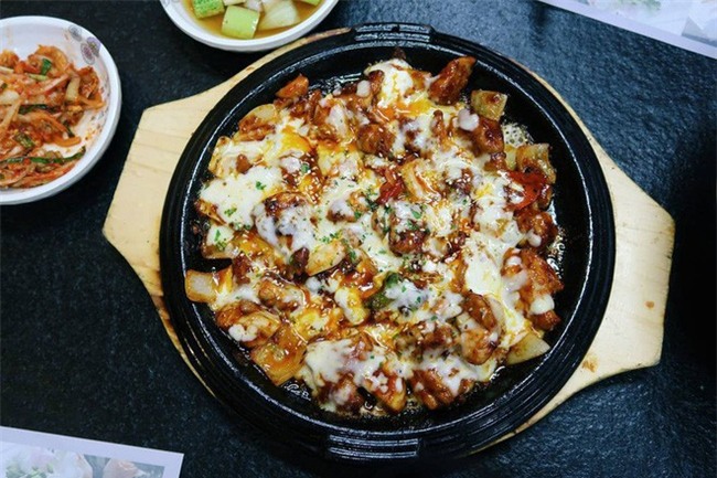 Thế giới có hàng trăm món gà nhưng đặc sắc nhất phải kể đến 4 món này - Ảnh 11.